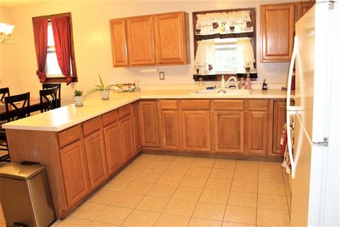 550 High St, Weldon, IL 61882 photo 9