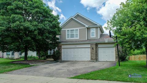 1450 Polo Dr, Bartlett, IL 60103 photo 2
