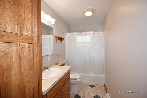 350 E Pierce St, Elburn, IL 60119 photo 17