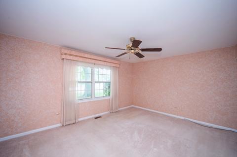 302 E Hackberry Dr, Arlington Heights, IL 60004 photo 9