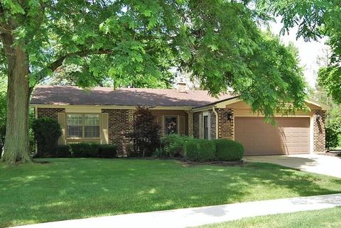 302 E Hackberry Dr, Arlington Heights, IL 60004 photo 1