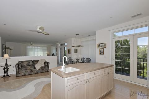 640 Mchenry Rd #305, Wheeling, IL 60090 photo 8