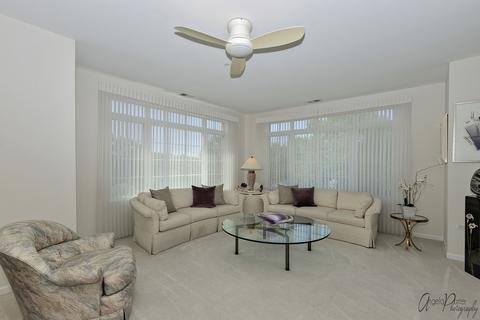 640 Mchenry Rd #305, Wheeling, IL 60090 photo 4