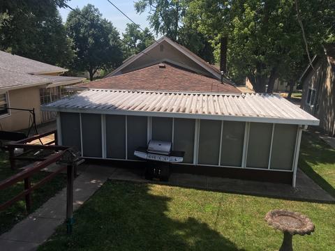 316 E Devlin St, Spring Valley, IL 61362 photo 3