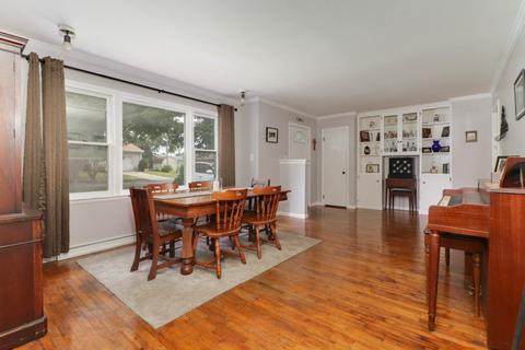 206 E Douglas St, Carlock, IL 61725 photo 7