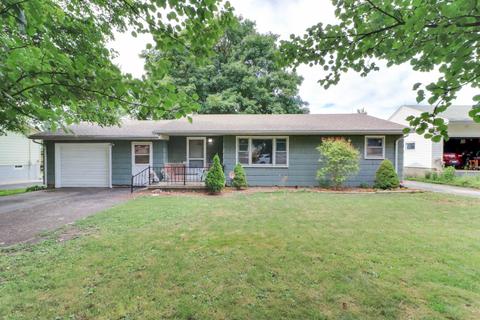 206 E Douglas St, Carlock, IL 61725 photo 1