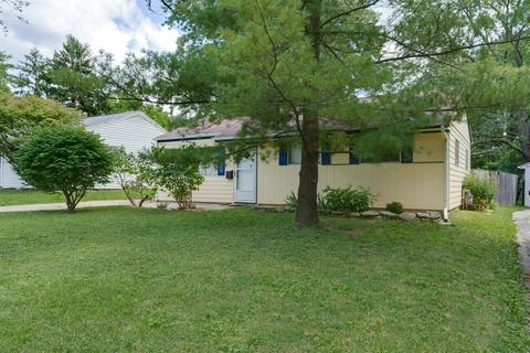 25 Norwood Dr, Normal, IL 61761 photo 1