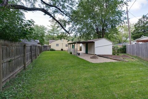 25 Norwood Dr, Normal, IL 61761 photo 4