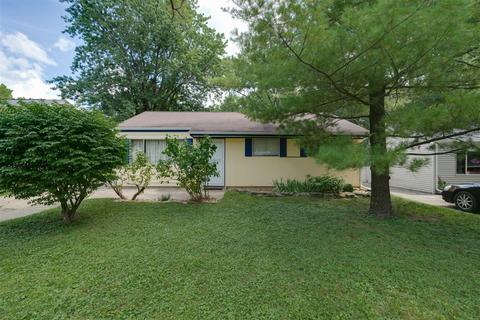 25 Norwood Dr, Normal, IL 61761 photo 2
