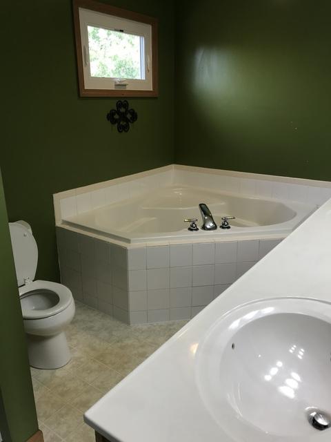 1824 Saltonstall Dr, Normal, IL 61761 photo 26