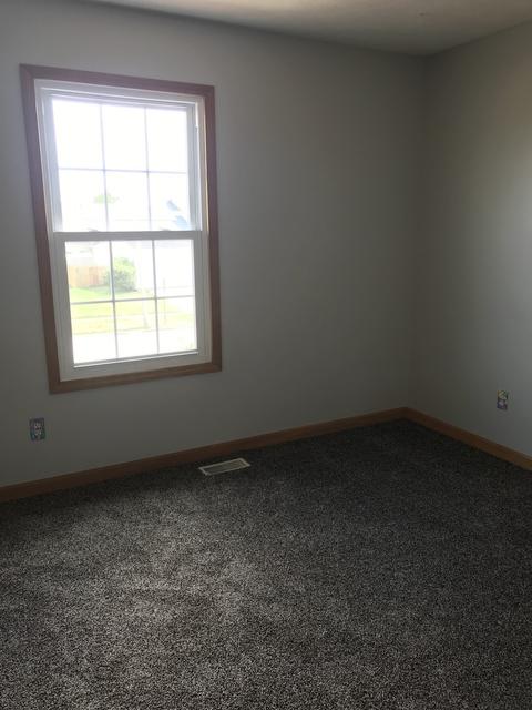 1824 Saltonstall Dr, Normal, IL 61761 photo 38