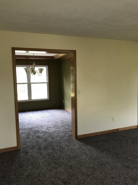 1824 Saltonstall Dr, Normal, IL 61761 photo 5