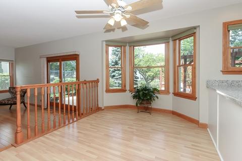 1382 Northgate Dr, Bartlett, IL 60103 photo 5
