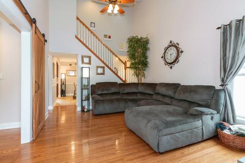 1220 Greenridge Ave, Algonquin, IL 60102 photo 2