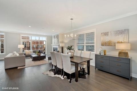 2341 W Roscoe St #3E, Chicago, IL 60618 photo 7