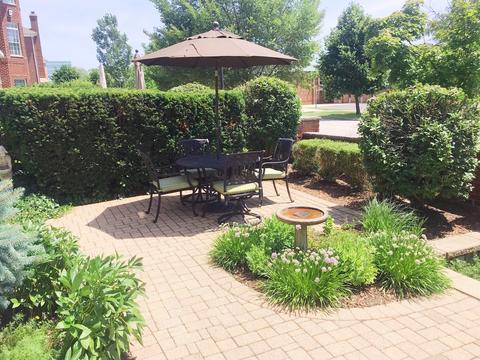 111 Spring Ave, Naperville, IL 60540 photo 2