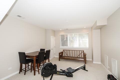 1130 E Prairie Ave, Des Plaines, IL 60016 photo 24