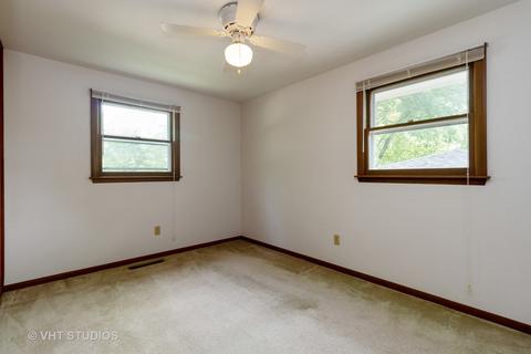 445 S Foley Ave, Kankakee, IL 60901 photo 4
