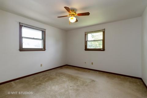 445 S Foley Ave, Kankakee, IL 60901 photo 3