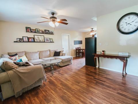 708 S Cleveland St, Philo, IL 61864 photo 3
