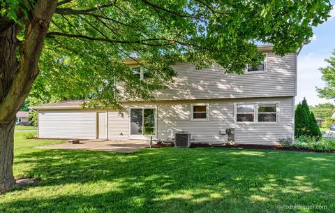 28 Devonshire Cir, Elgin, IL 60123 photo 31