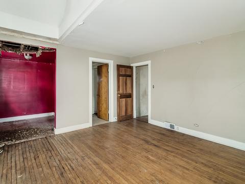 323 W Union Ave, Wheaton, IL 60187 photo 15