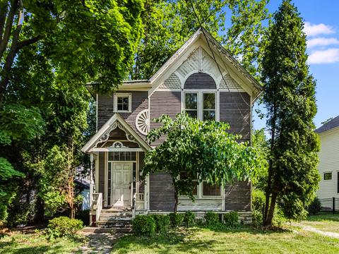 323 W Union Ave, Wheaton, IL 60187 photo 1