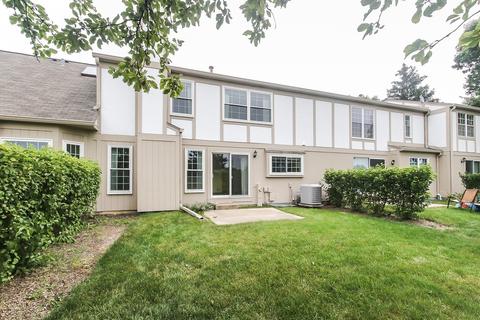 4576 N Sapphire Dr, Hoffman Estates, IL 60192 photo 23