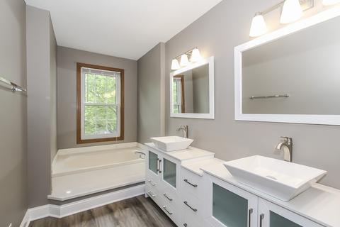4576 N Sapphire Dr, Hoffman Estates, IL 60192 photo 15