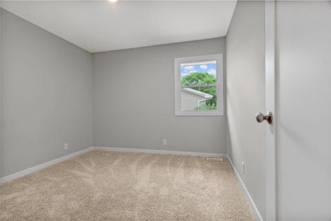 211 Edwards Dr, Normal, IL 61761 photo 21