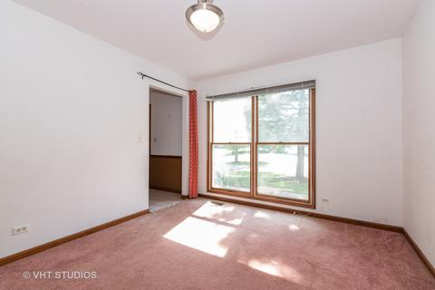 2238 Spaulding Ave, West Dundee, IL 60118 photo 7