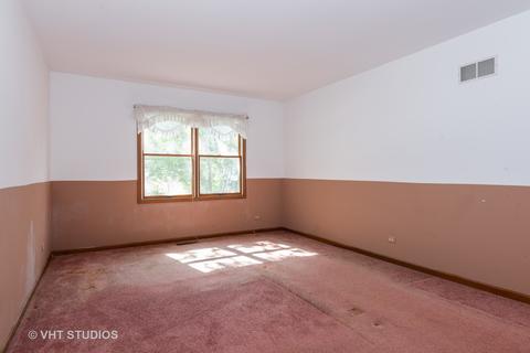 2238 Spaulding Ave, West Dundee, IL 60118 photo 8