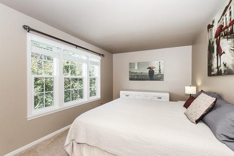 1338 Deerfield Ln, Bartlett, IL 60103 photo 21