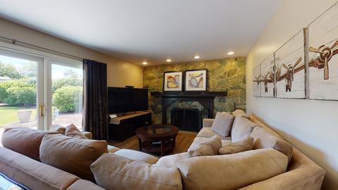 841 Sutton Dr, Northbrook, IL 60062 photo 12