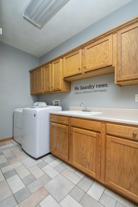 7212 N Pecatonica Rd, Leaf River, IL 61047 photo 21
