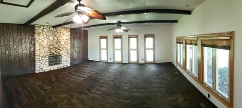 402 E Folkers Rd, Sterling, IL 61081 photo 5