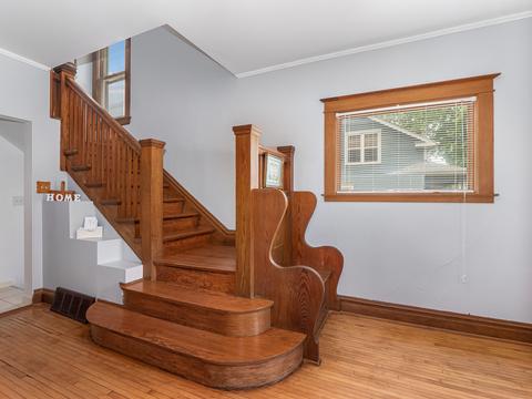 711 Oregon Ave, West Dundee, IL 60118 photo 4