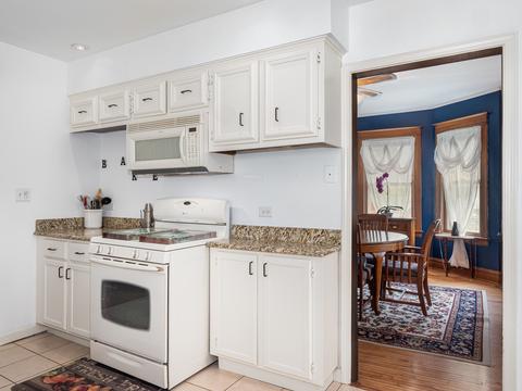 711 Oregon Ave, West Dundee, IL 60118 photo 13