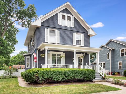 711 Oregon Ave, West Dundee, IL 60118 photo 2