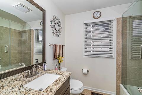 6 Covington Ct, Algonquin, IL 60102 photo 18