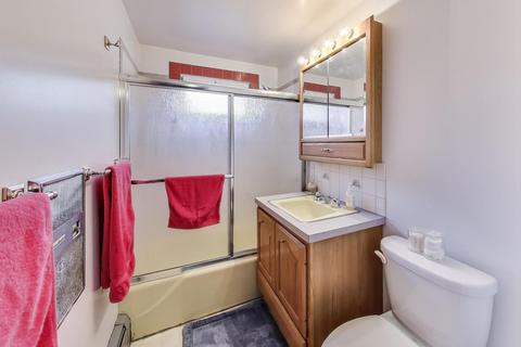 365 Lionel Rd, Riverside, IL 60546 photo 16