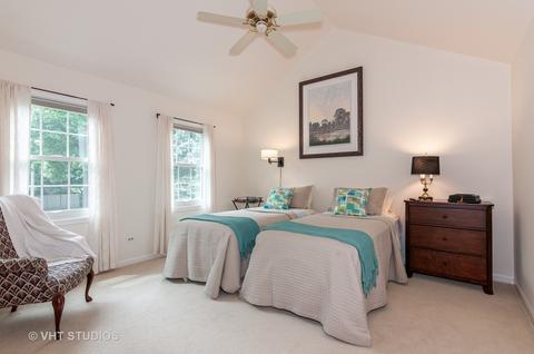 1673 Stonebridge Trl, Wheaton, IL 60189 photo 25