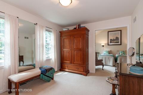 1673 Stonebridge Trl, Wheaton, IL 60189 photo 23