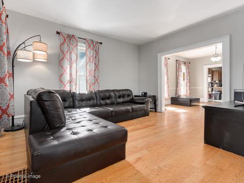 617 Orange St, Elgin, IL 60123 photo 5