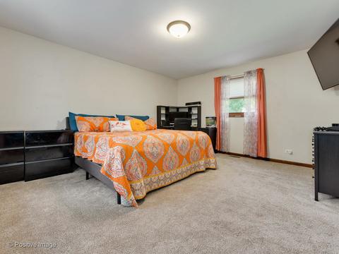 617 Orange St, Elgin, IL 60123 photo 10