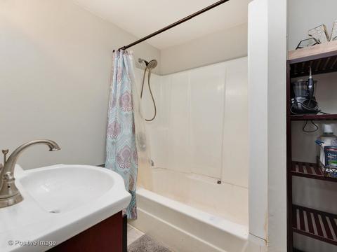 617 Orange St, Elgin, IL 60123 photo 14