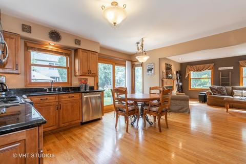 1507 Pershing, Wheaton, IL 60187 photo 4