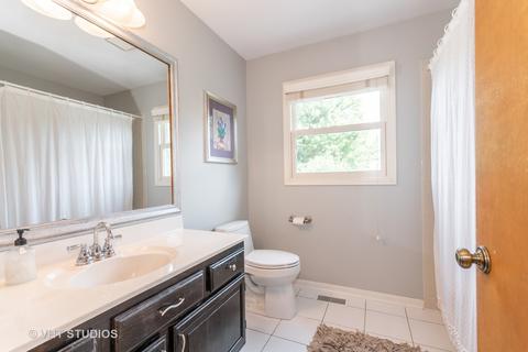 1507 Pershing, Wheaton, IL 60187 photo 17