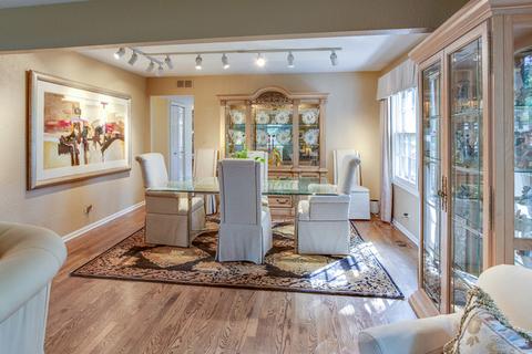 4801 Greenwich Ct, Rolling Meadows, IL 60008 photo 9
