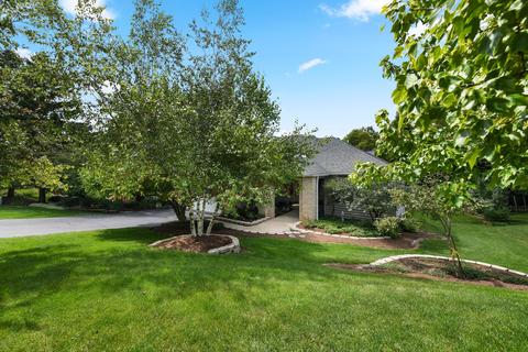 440 Highland Ave, Algonquin, IL 60102 photo 2